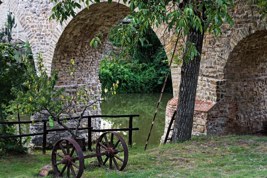 Agricampeggio Madonna Di Pogi Bucine Bagian luar foto